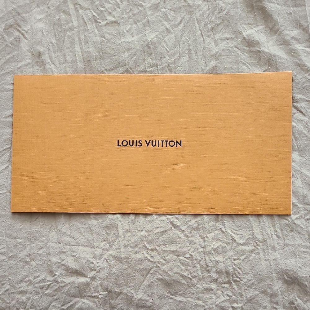 Louis Vuitton Card